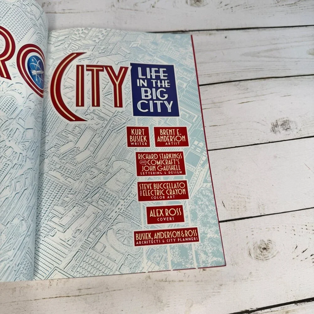 Astro‎ City Life in the Big City Kurt Busiek Brent Anderson Alex Ross Comic TPB